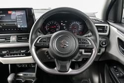 2025 Suzuki Swift Hybrid GLX