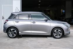 2025 Suzuki Swift Hybrid GLX