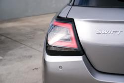 2025 Suzuki Swift Hybrid GLX