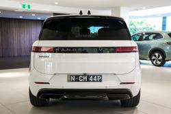 2024 Land Rover
Range Rover Sport D350 Dynamic HSE