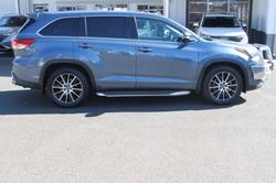 2017 Toyota
Kluger Grande