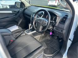 2018 ISUZU DMAX LS-M