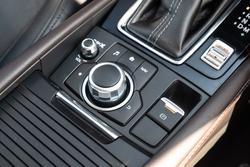 2017 Mazda 3 SP25 GT