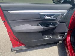 2022 HONDA CR-V VTi (2WD) 5 SEATS