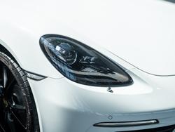 2022 Porsche 718 Boxster