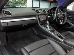 2022 Porsche 718 Boxster