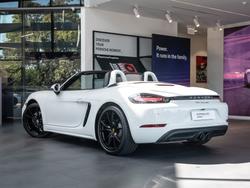 2022 Porsche 718 Boxster
