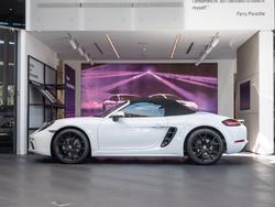 2022 Porsche 718 Boxster
