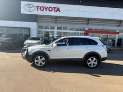 Holden CAPTIVA PEARL WHITE