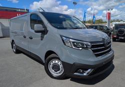 2025 RENAULT TRAFIC LWB PREMIUM