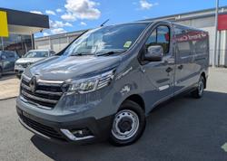 2025 RENAULT TRAFIC LWB PREMIUM