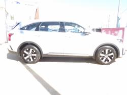 2022 Kia Sorento Sport