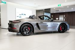 2023 Porsche
                718 Boxster S
