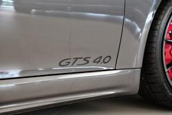 2023 Porsche
                718 Boxster S