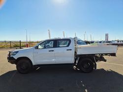 2022 Toyota Hilux SR White