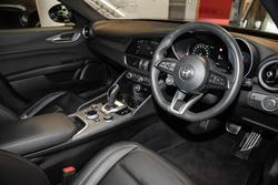 2023 Alfa Romeo Giulia Ti