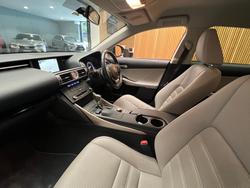 2015 Lexus
IS250 Luxury 2.5L Petrol Automatic Sedan