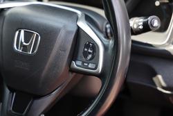 2020 Honda Civic VTi-S