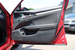 2020 Honda Civic VTi-S