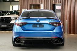 2024 Alfa Romeo Giulia Quadrifoglio