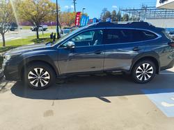 2025 Subaru Outback AWD Touring XT