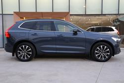 2022 Volvo
XC60 Plus B5