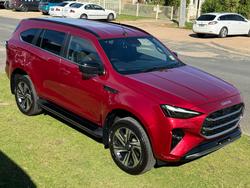 2026 Isuzu MU-X LS-T