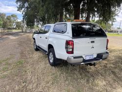 Mitsubishi Triton