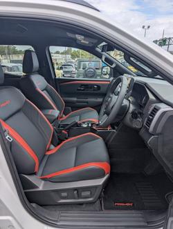 2025 NISSAN NAVARA PRO-4X