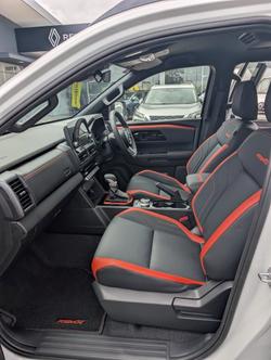 2025 NISSAN NAVARA PRO-4X