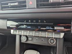 2025 NISSAN NAVARA PRO-4X