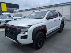 2025 NISSAN NAVARA PRO-4X