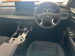 2025 MITSUBISHI OUTLANDER ASPIRE