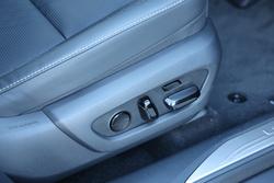 2025 Lexus
RX450h+ RX450h+ Sports Luxury 2.5L Hybrid Auto CVT Wagon 0F37060 002