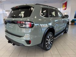 2026 Ford Everest Platinum