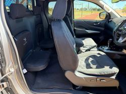 2022 Nissan NAVARA GREY