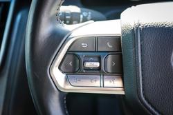 2025 Toyota LANDCRUISER GXL
