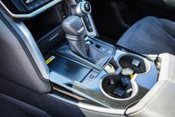 2025 Toyota LANDCRUISER GXL