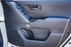 2025 Toyota LANDCRUISER GXL