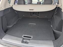 2024 NISSAN X-TRAIL ST-L