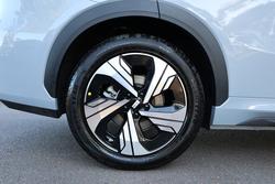 2025 Geely
                Ex5 