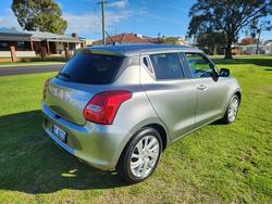 2023 Suzuki
Swift GL