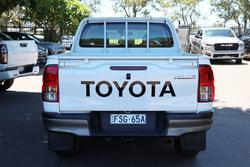 2019 Toyota Hilux SR