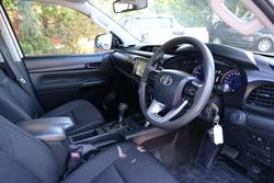 2019 Toyota Hilux SR