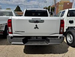 2025 MITSUBISHI Triton GLX-R