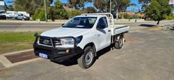 2017 Toyota Hilux SR GUN126R White