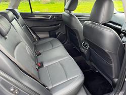 2019 SUBARU
OUTBACK 2.5i PREMIUM AWD
