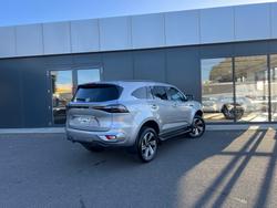 2025 Isuzu MU-X LS-T