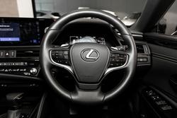 2025 Lexus ES300h Luxury 2.5L Hybrid Auto CVT Sedan