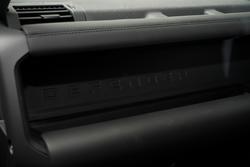 2023 Land Rover Defender 110 D300 X-Dynamic HSE